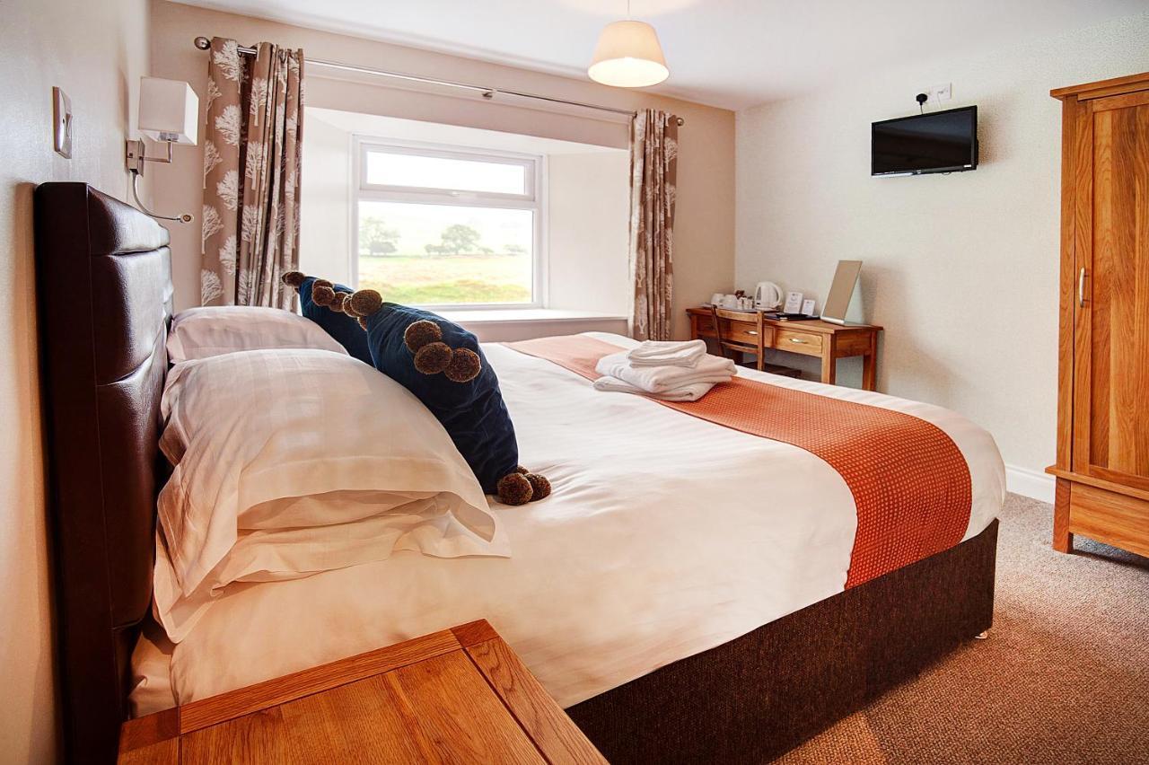 The Twice Brewed Inn Bardon Mill Экстерьер фото